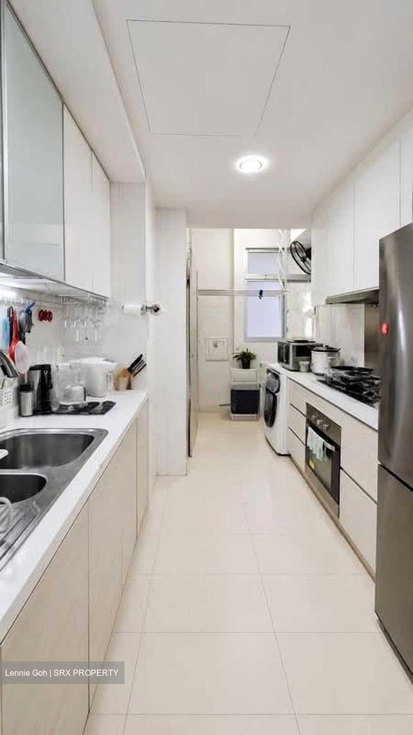 Oasis @ Elias (D18), Condominium #572066101